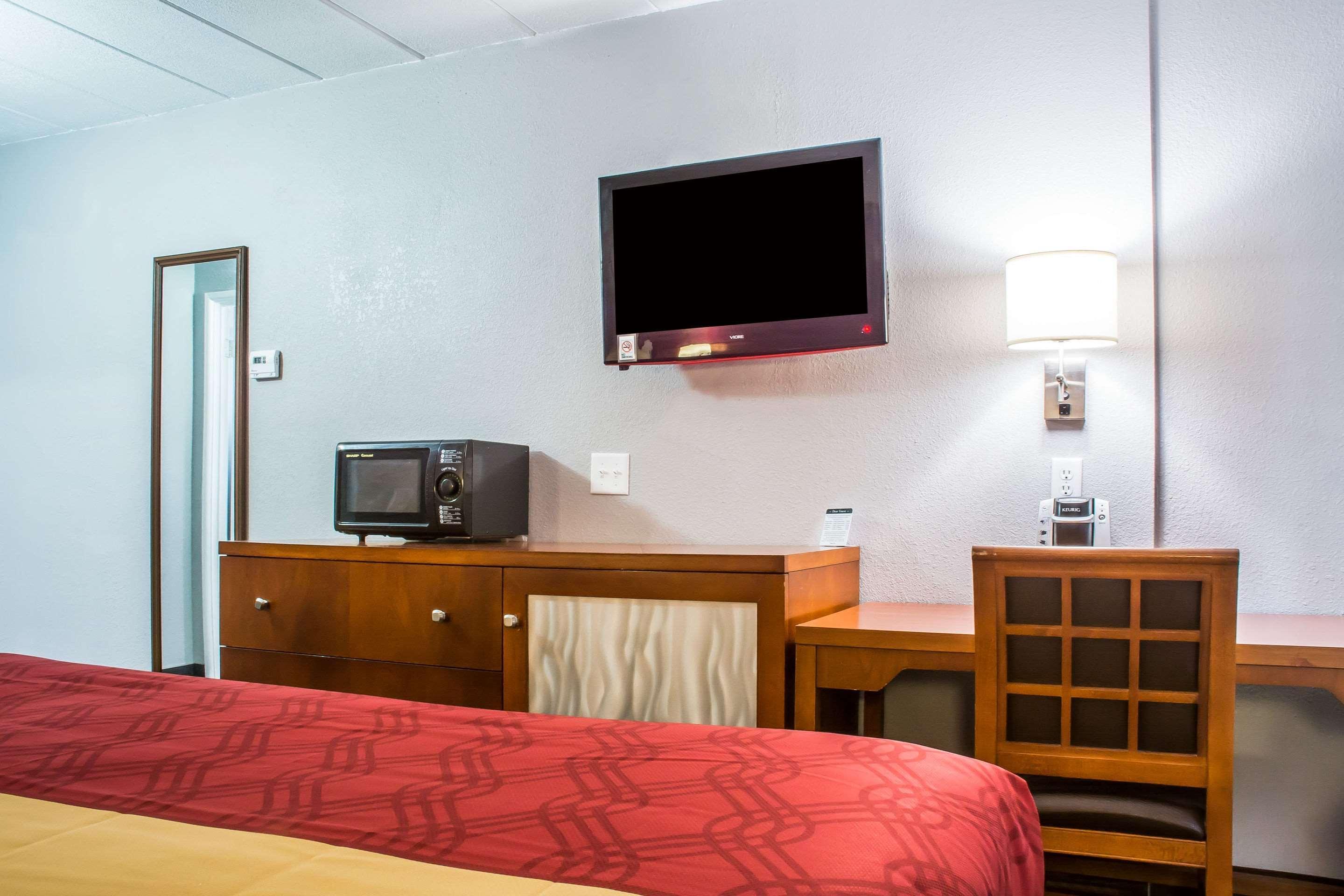 Econo Lodge Brockport Eksteriør bilde