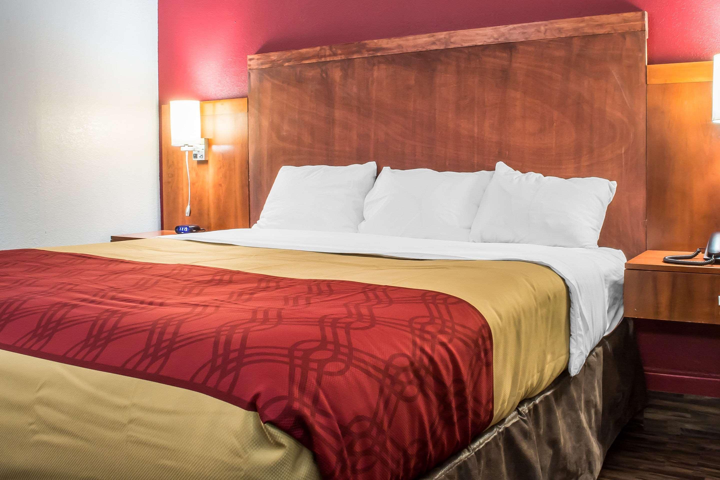Econo Lodge Brockport Eksteriør bilde
