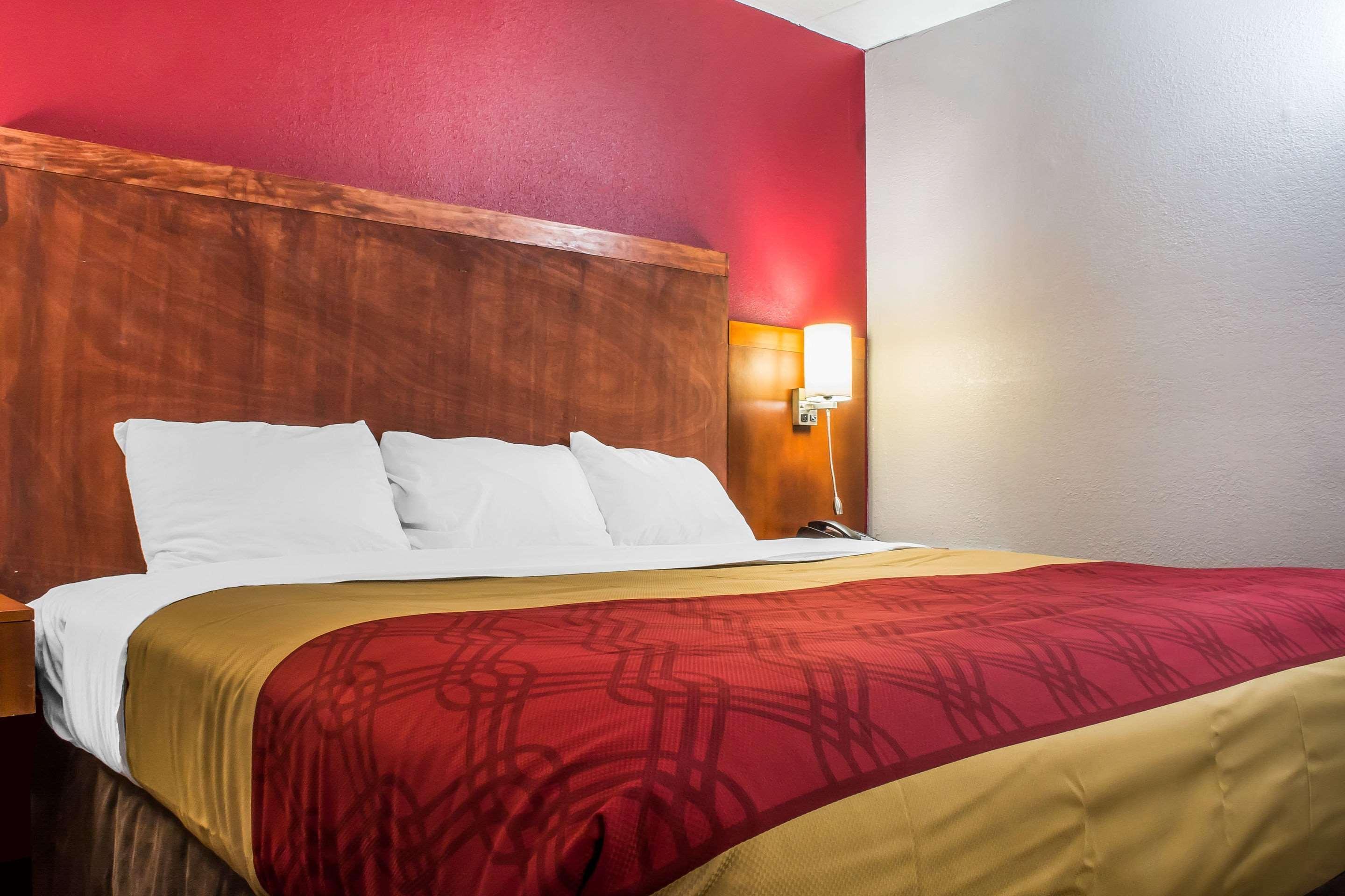 Econo Lodge Brockport Eksteriør bilde