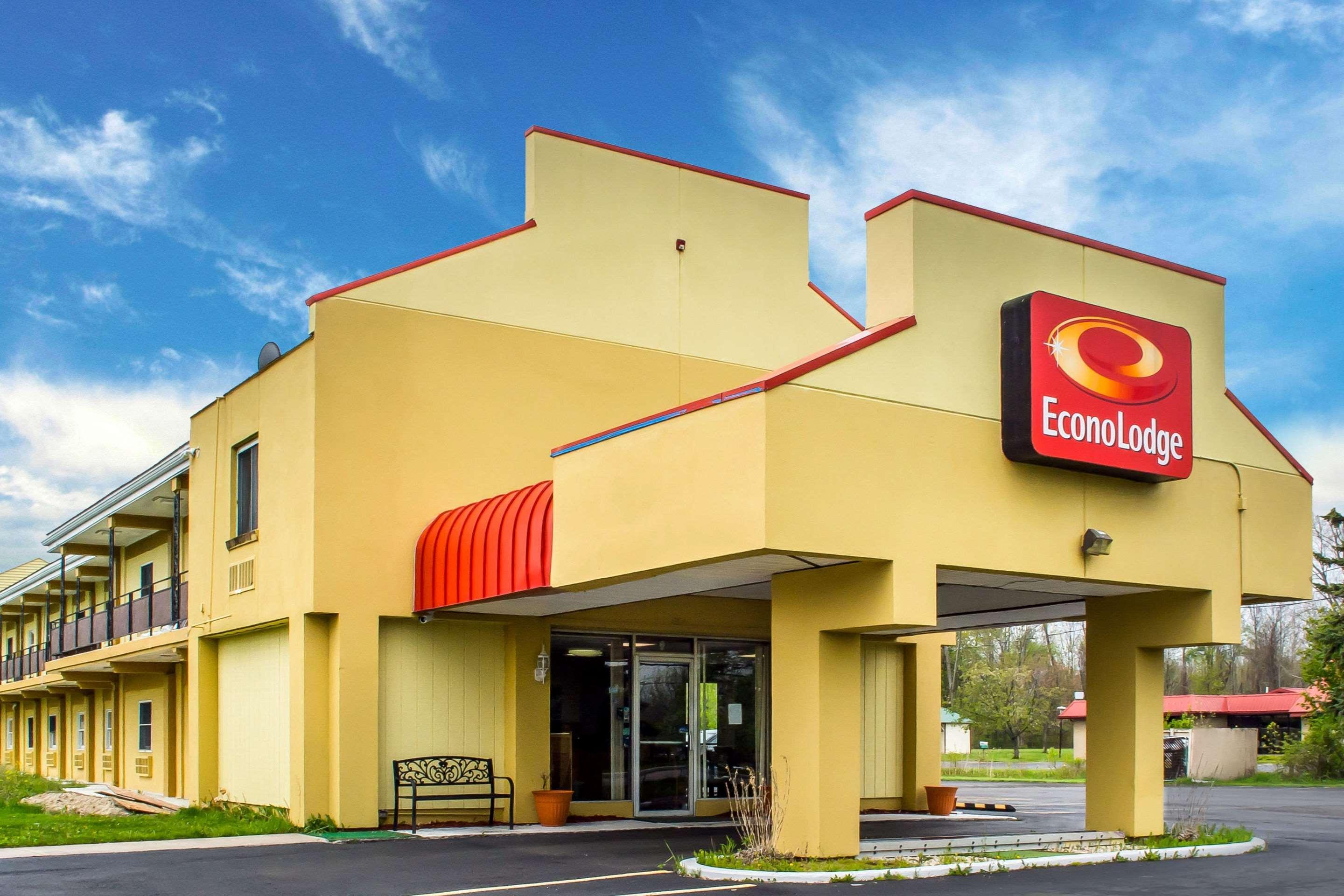 Econo Lodge Brockport Eksteriør bilde