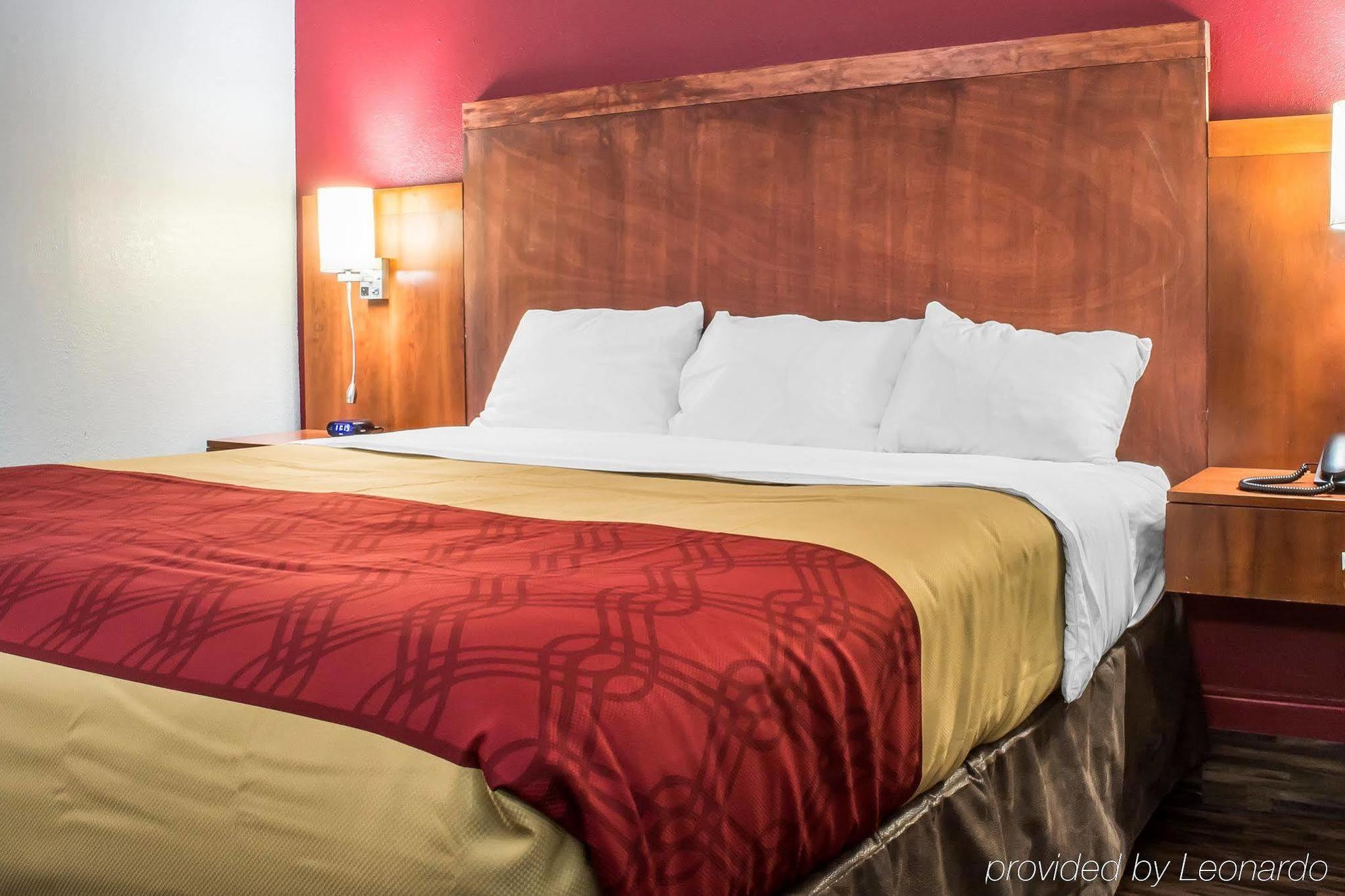 Econo Lodge Brockport Eksteriør bilde